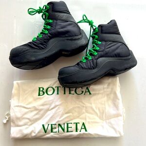 Bottega Veneta Puddle Bomber Boots size 39
